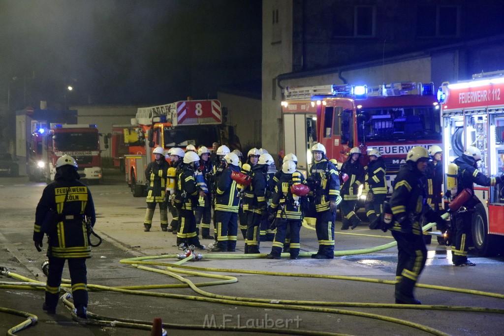 Feuer 2 AVG Koeln Rath Heumar Wikingerstr P057.JPG - Miklos Laubert